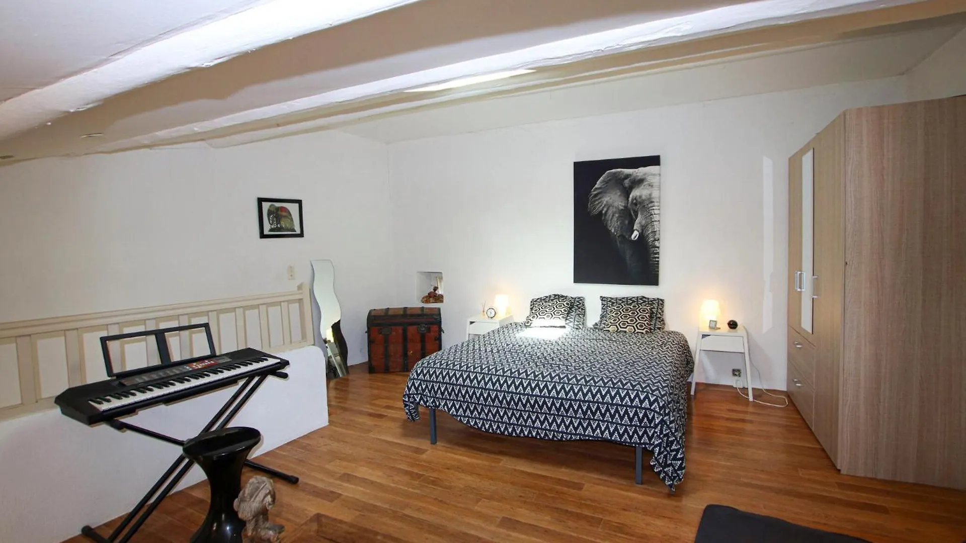 2 Bedroom Nice Home In Saint Restitut Frankrig
